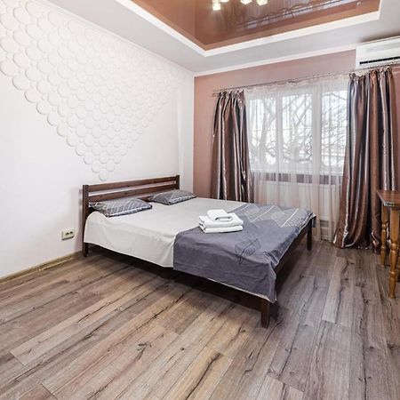 Rest Time Apartments Odessa Esterno foto