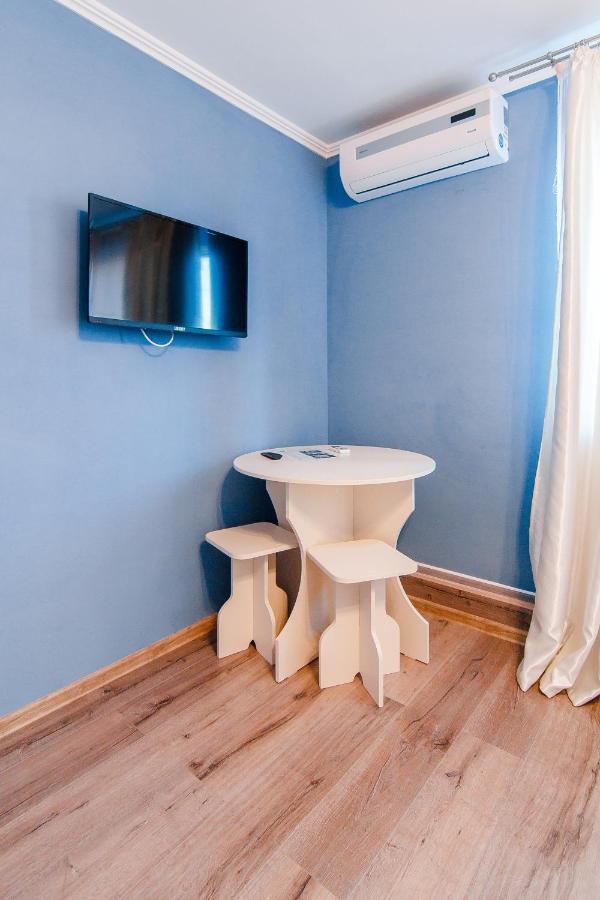 Rest Time Apartments Odessa Esterno foto
